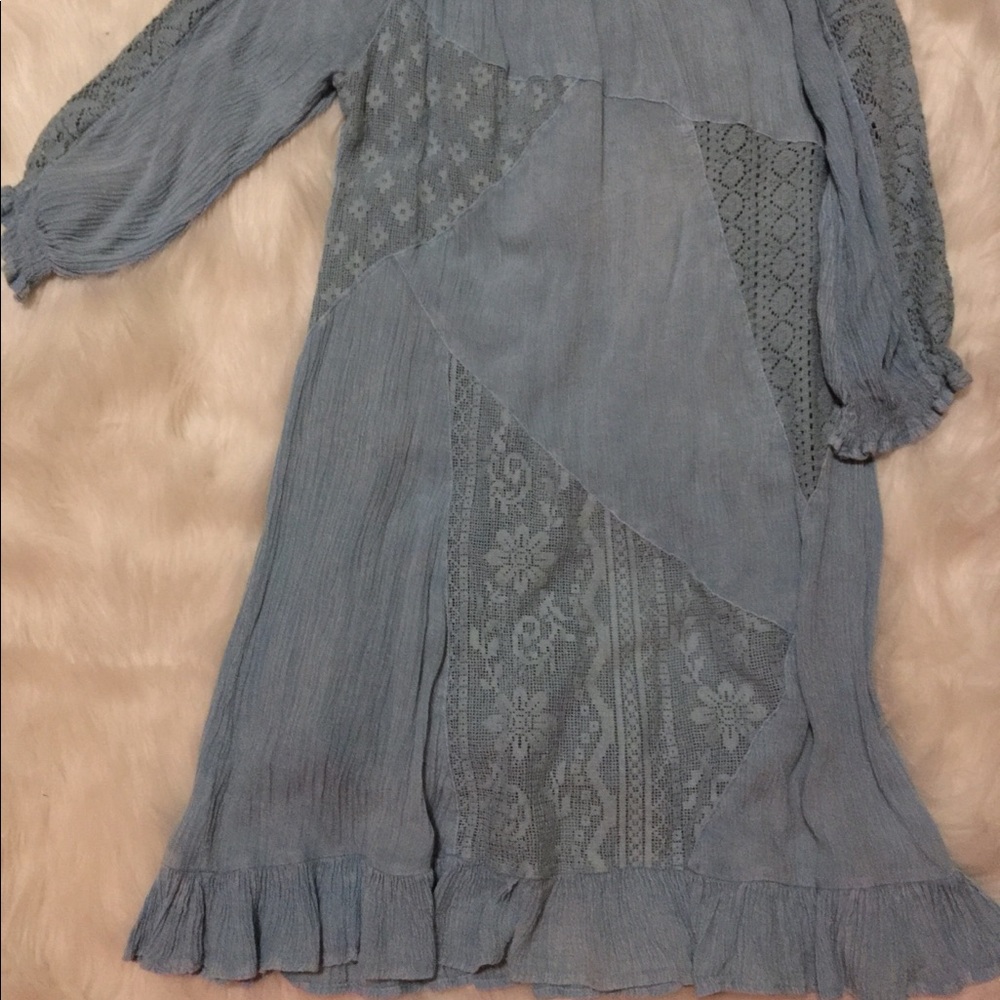 Sold. Cute dress wide neck boho lace tunic top - Picture 5 of 8